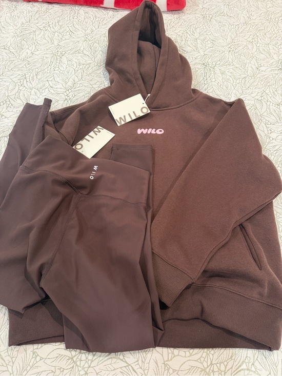 Wilo The Label Other - WILO The Label Chocolate Brown Hoodie with Pink Accent SET